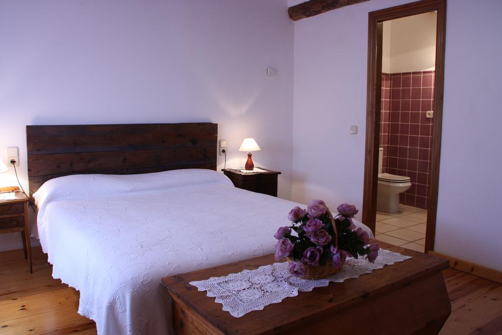 La Casa De La Estacion Hotel Sarrión Екстериор снимка